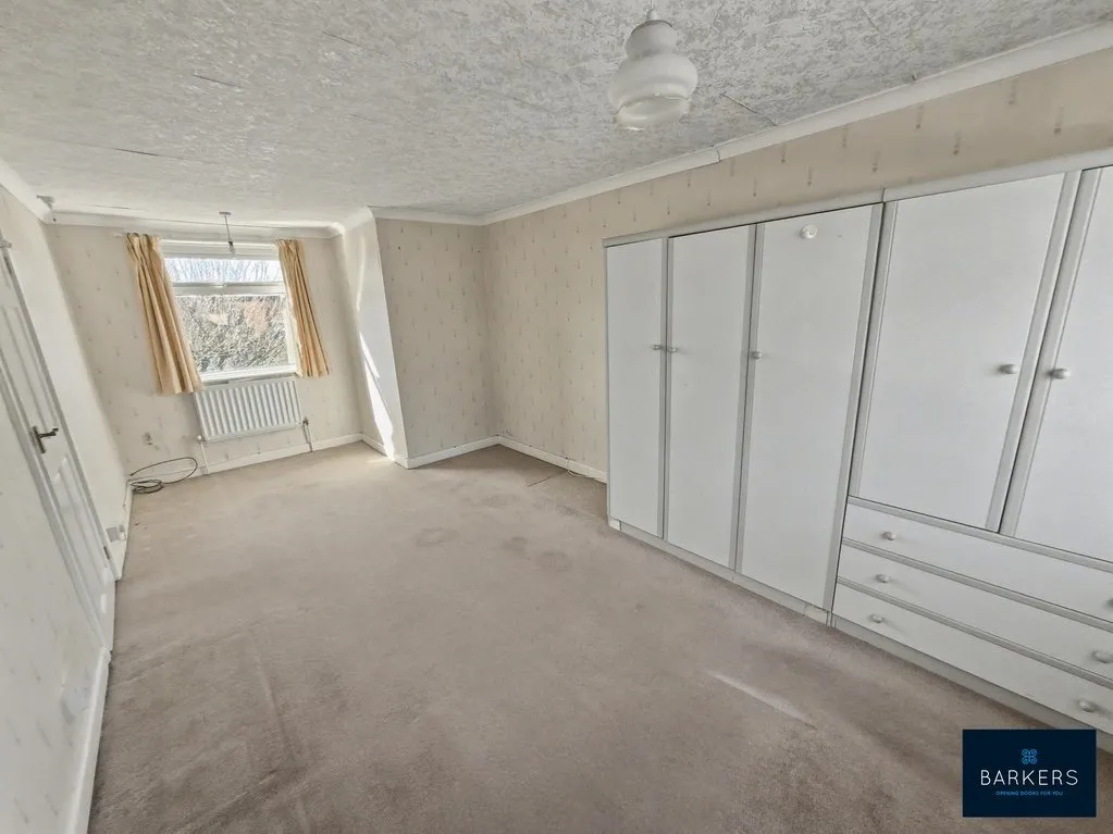 Kings Drive, Birstall WF17 9JH, photo 10