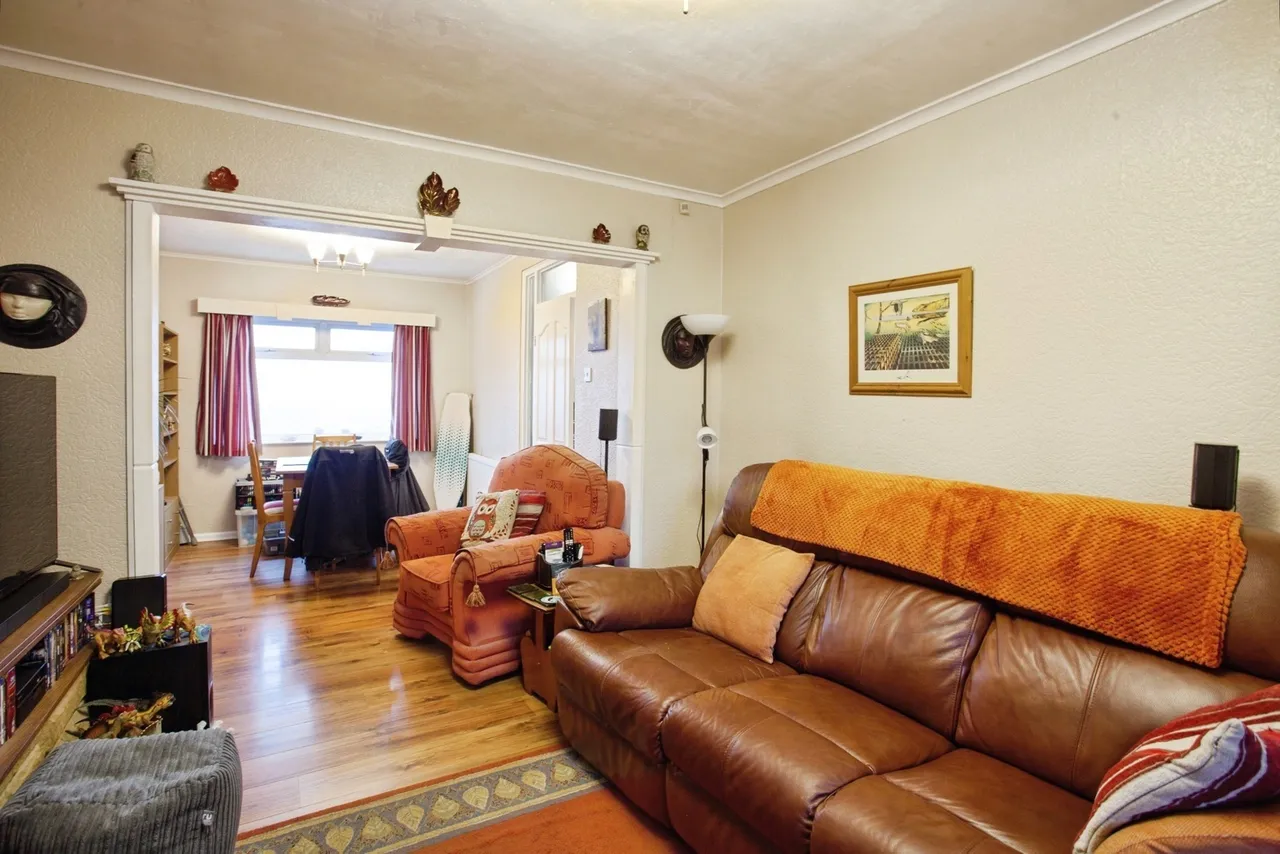 Jenkin Drive, SHEFFIELD, South Yorkshire, S9, photo 2