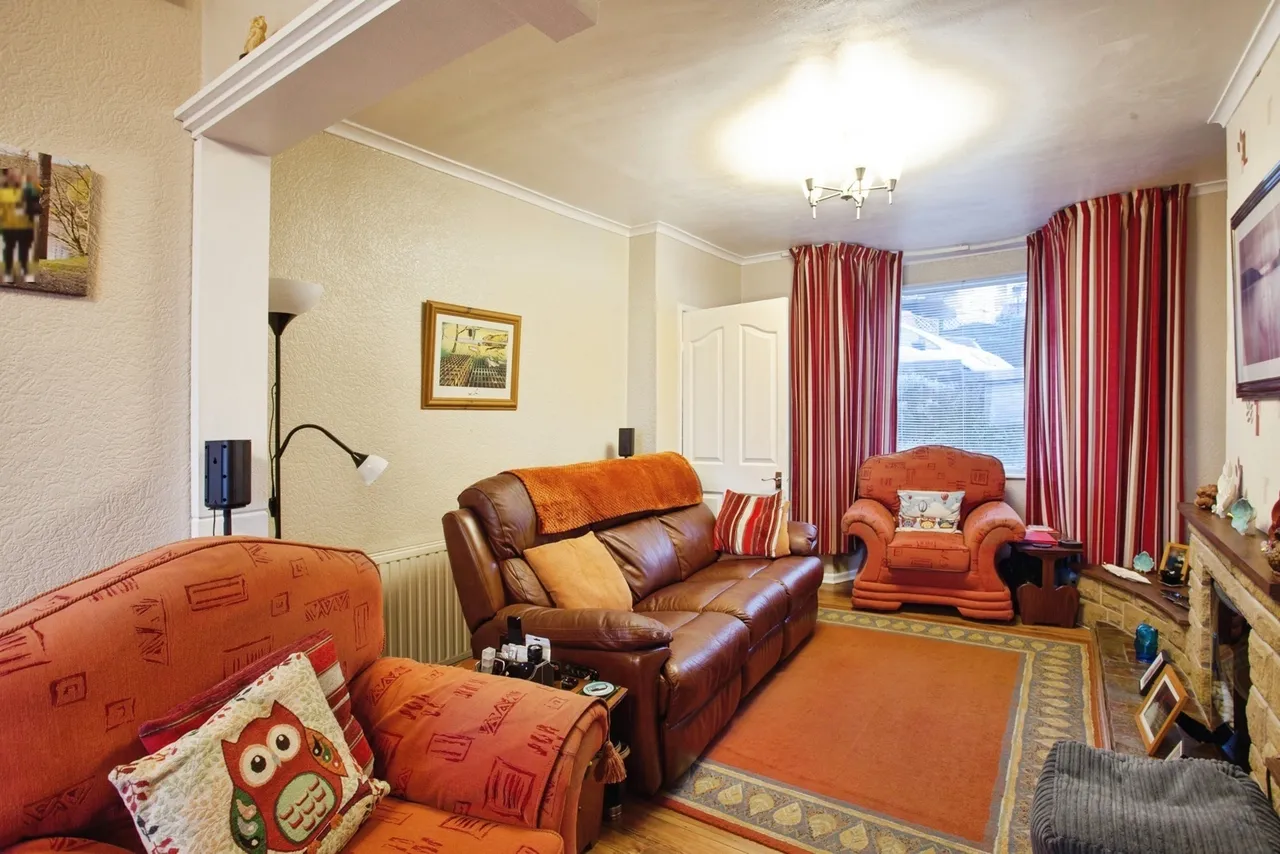 Jenkin Drive, SHEFFIELD, South Yorkshire, S9, photo 3