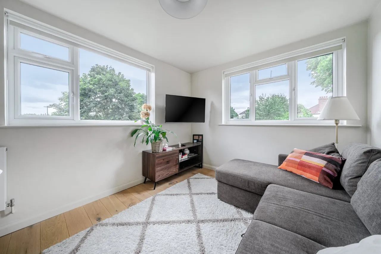 2 bed flat for sale — Cavendish Road, Chiswick, London, W4