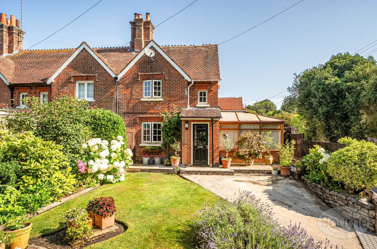 2 bed house for sale, High Street, West Meon, GU32