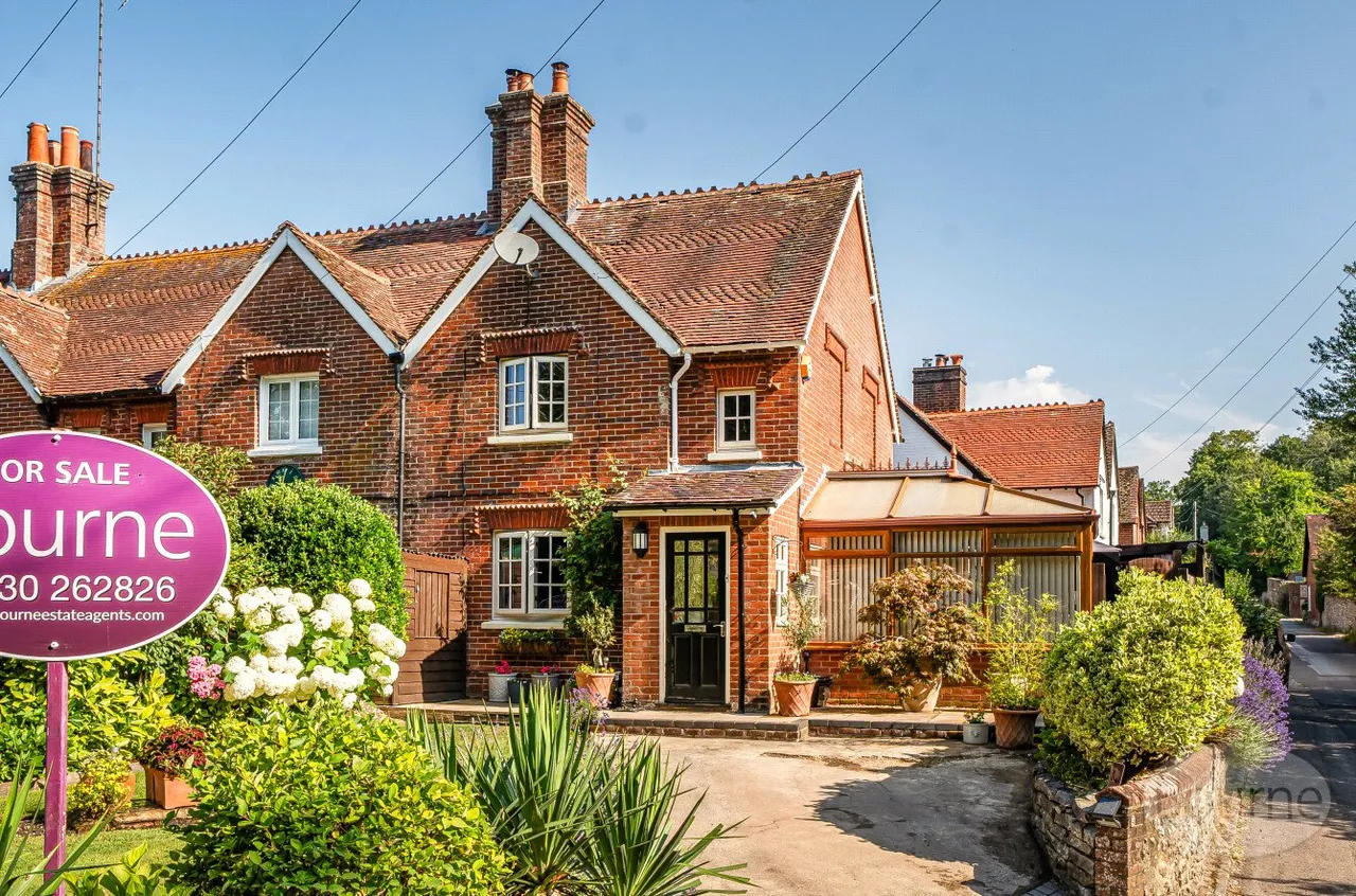 High Street, West Meon, GU32, photo 18
