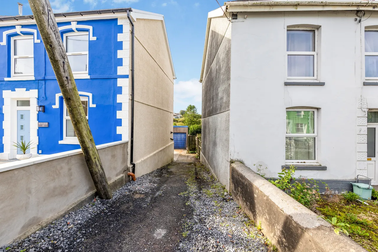 Heol Y Bryn, Llanelli, SA14, photo 48