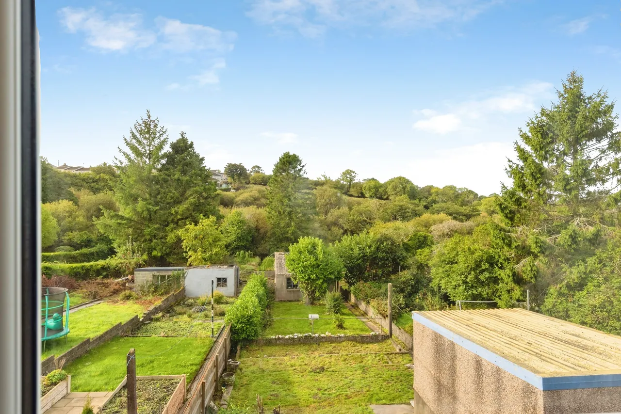 Heol Y Bryn, Llanelli, SA14, photo 42
