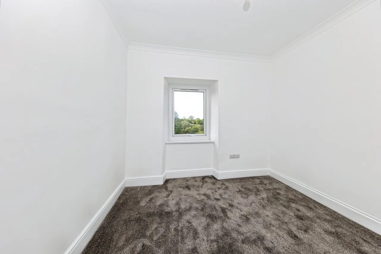 Heol Y Bryn, Llanelli, SA14, photo 32