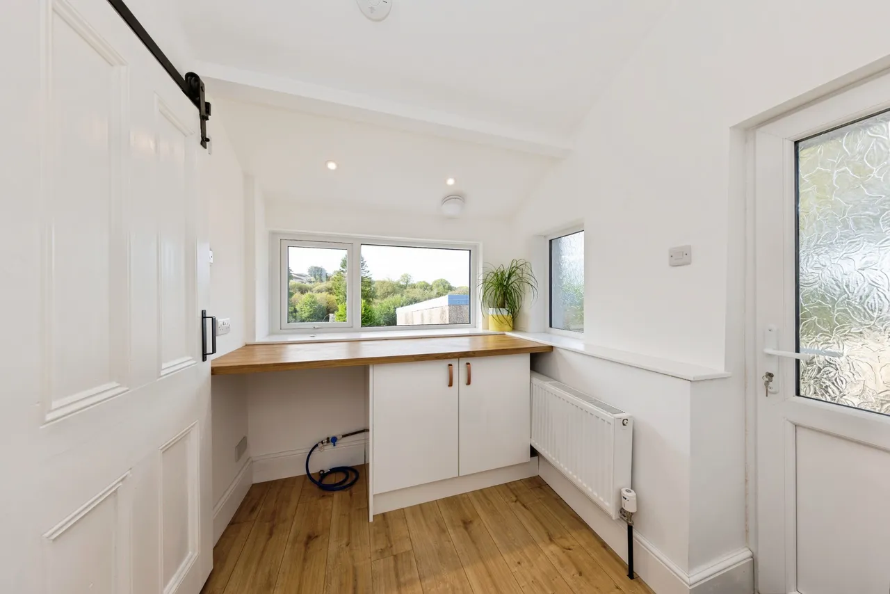Heol Y Bryn, Llanelli, SA14, photo 11