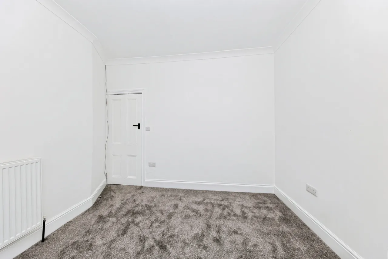 Heol Y Bryn, Llanelli, SA14, photo 25