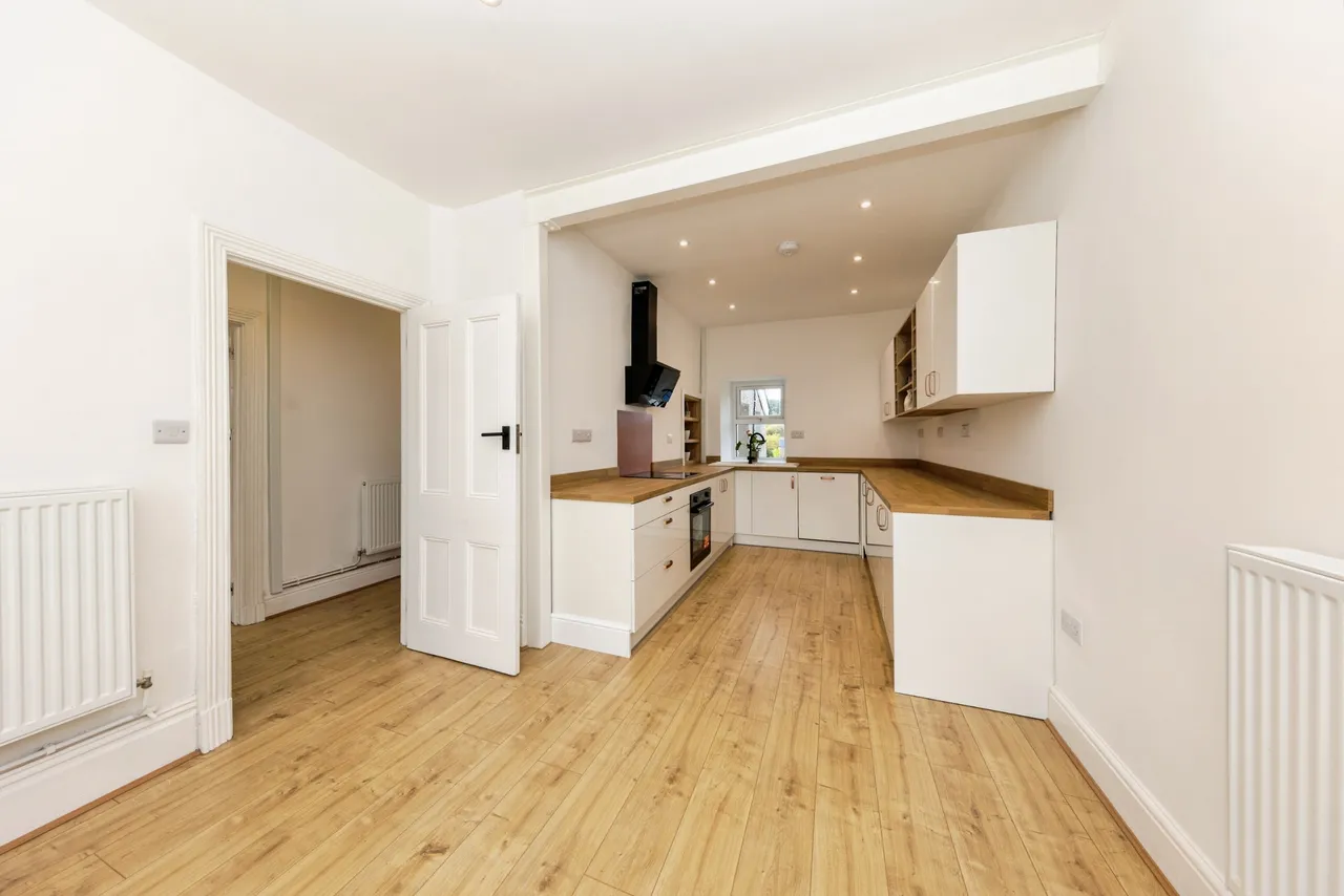Heol Y Bryn, Llanelli, SA14, photo 5