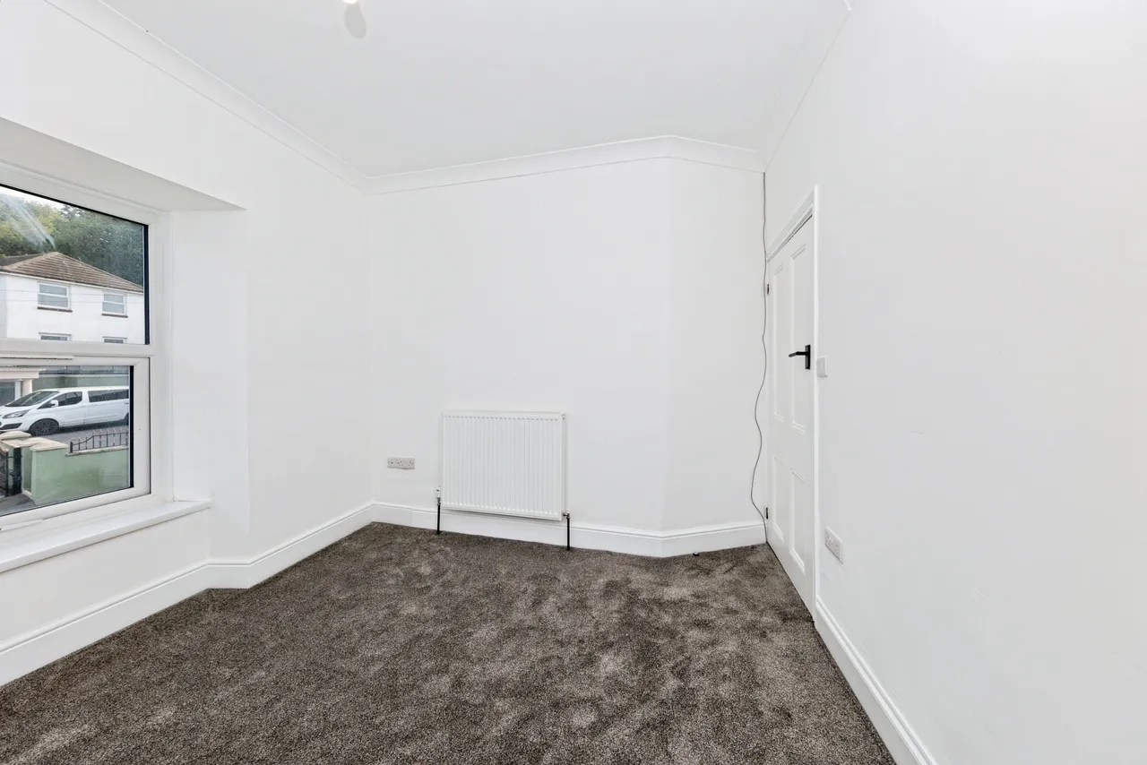 Heol Y Bryn, Llanelli, SA14, photo 35