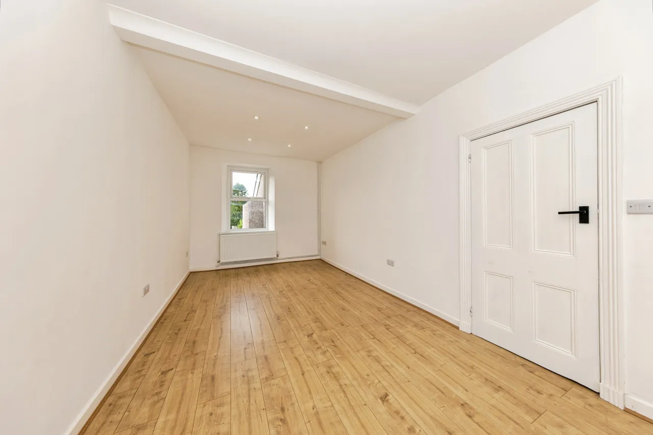 Heol Y Bryn, Llanelli, SA14, photo 15