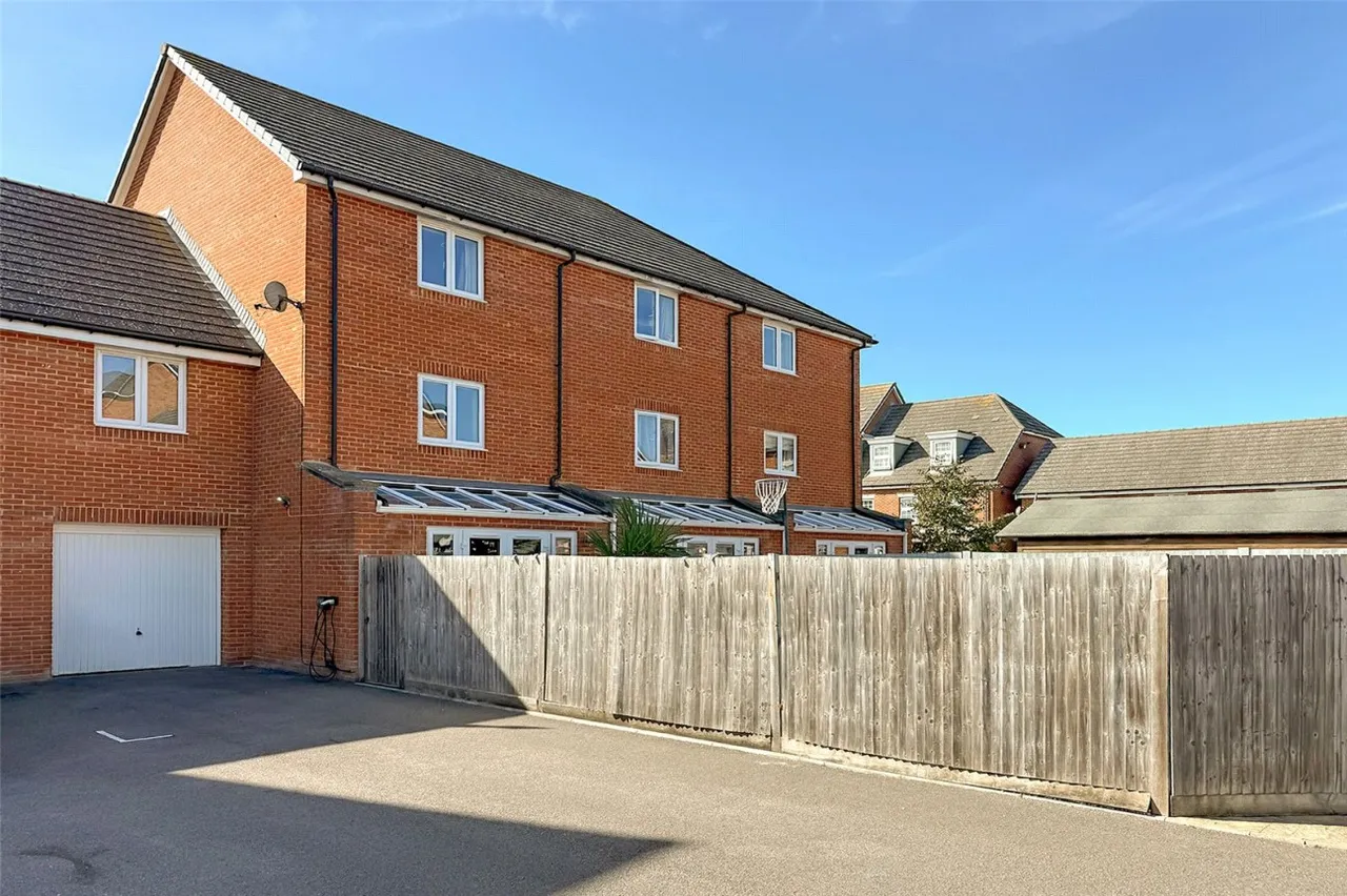 Littlehampton, BN17, photo 5