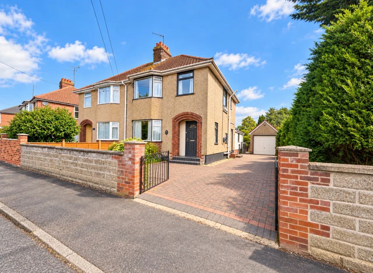 3 bed property for sale, St Annes Road, Beccles