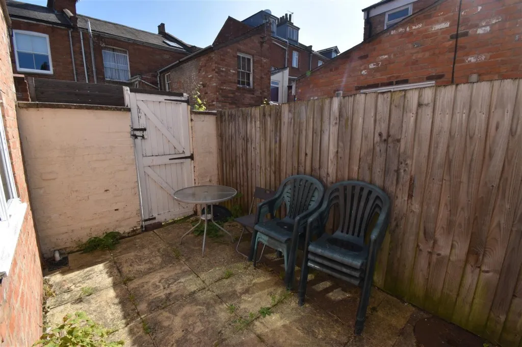 Clinton Street, Leamington Spa, photo 11