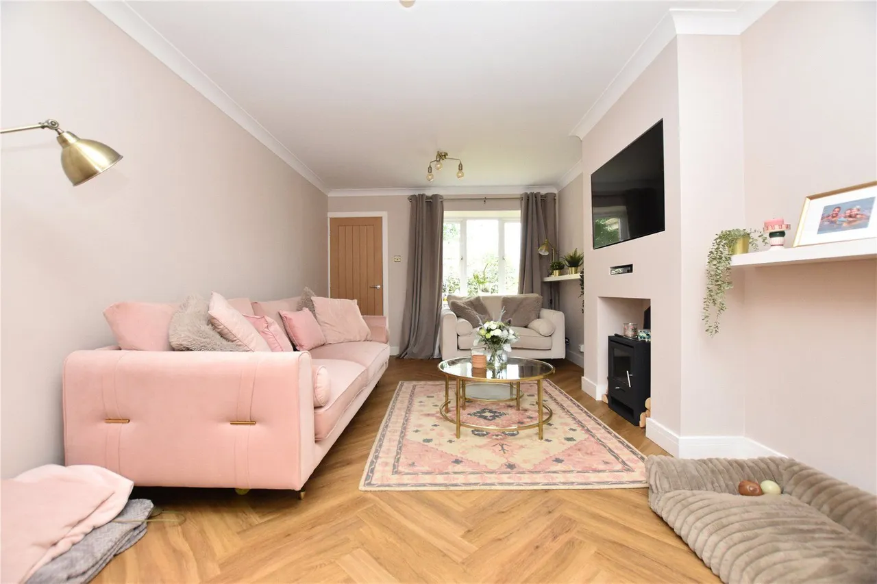 Birk Lane, Morley, LS27, photo 5