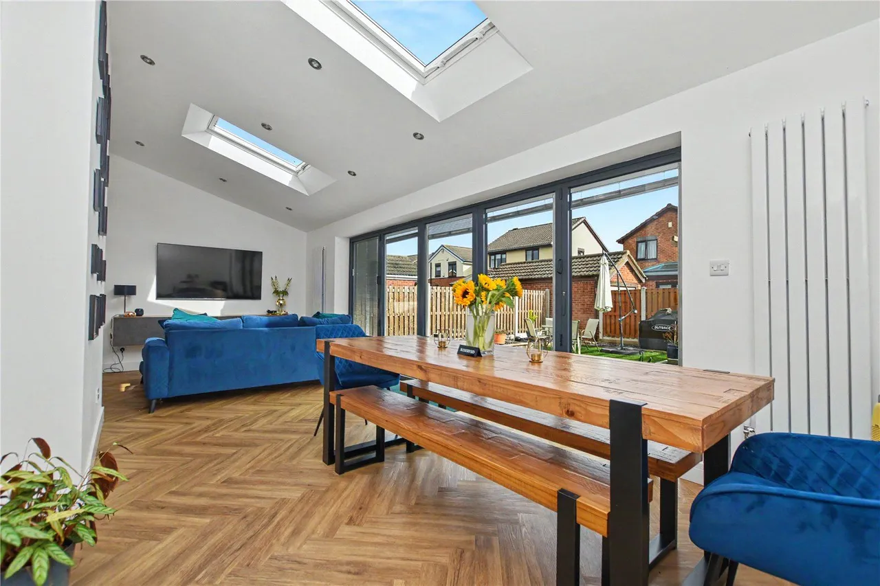 Birk Lane, Morley, LS27, photo 2