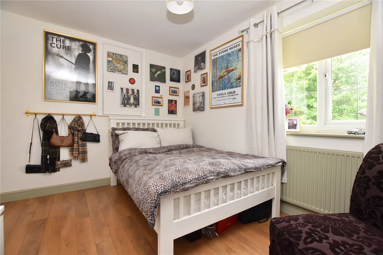 Birk Lane, Morley, LS27, photo 8