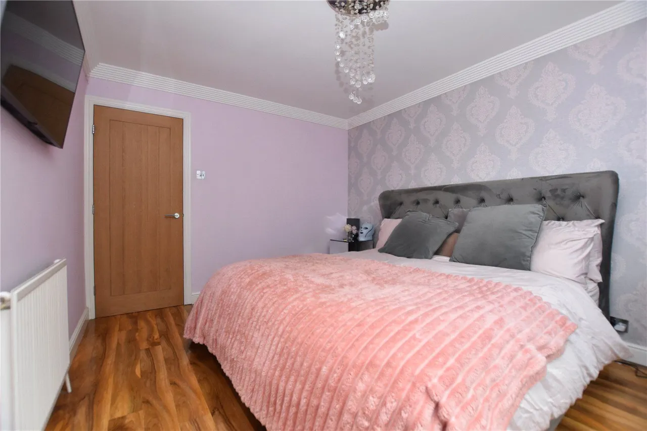 Birk Lane, Morley, LS27, photo 22