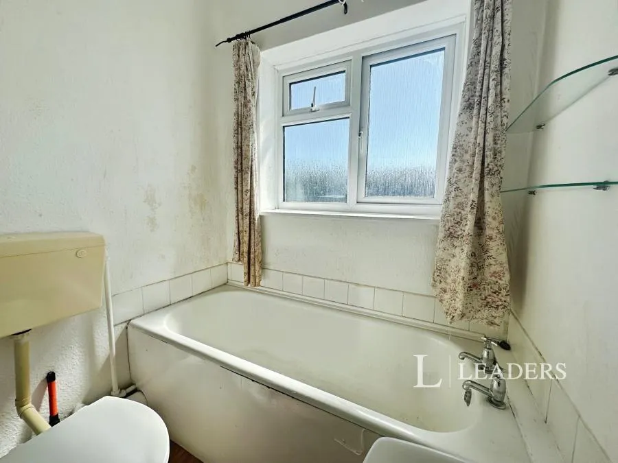 Hurst Road, Eastbourne, BN21, photo 5
