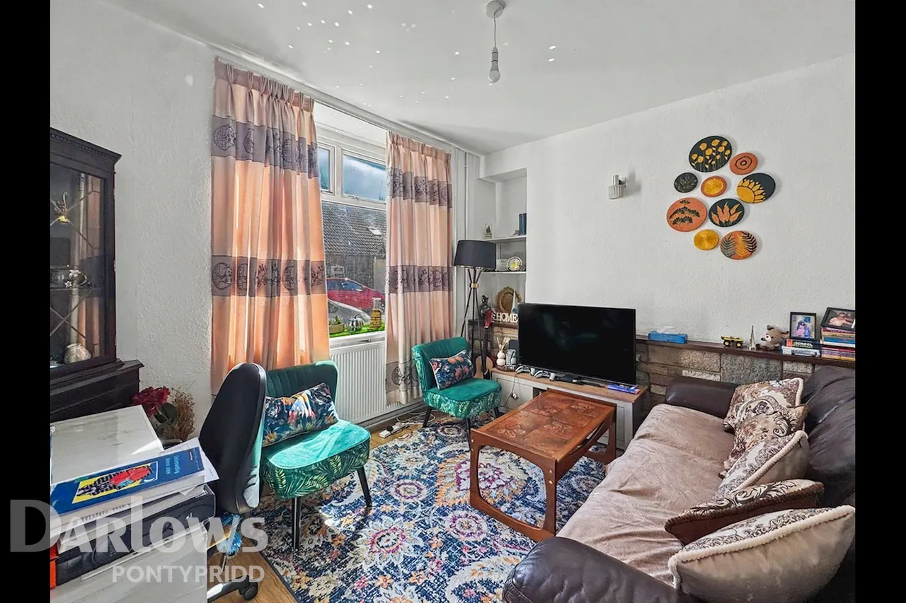 Meadow Street, Pontypridd, photo 2
