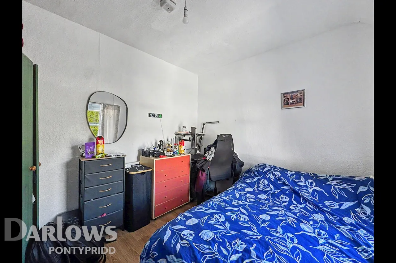 Meadow Street, Pontypridd, photo 11