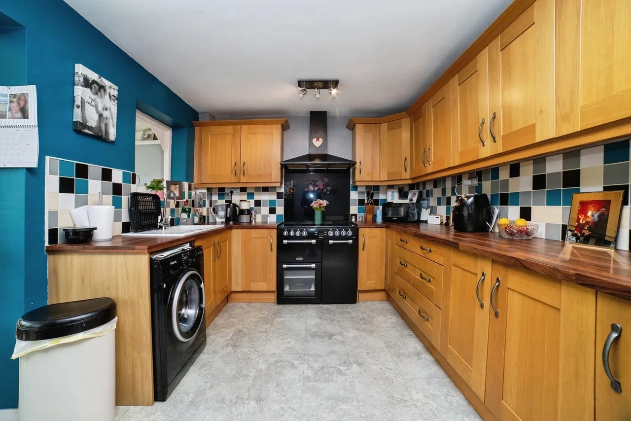 Abington Avenue, Sutton-in-Ashfield, Nottinghamshire, NG17, photo 8
