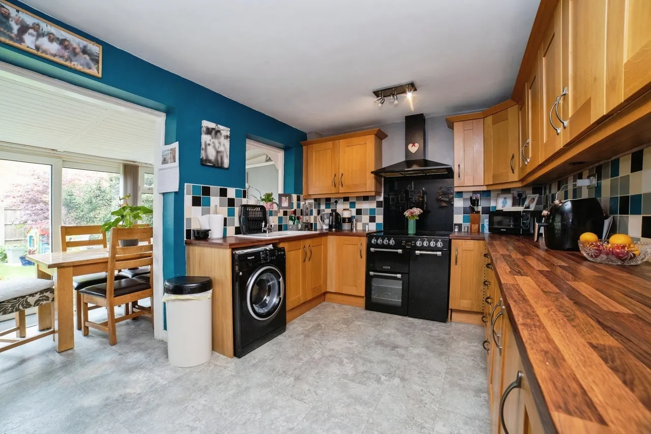 Abington Avenue, Sutton-in-Ashfield, Nottinghamshire, NG17, photo 9
