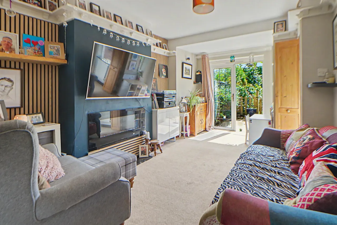 Station Road, Halmer End, photo 6