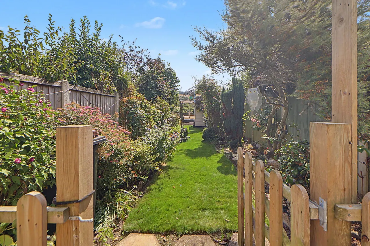 Station Road, Halmer End, photo 16