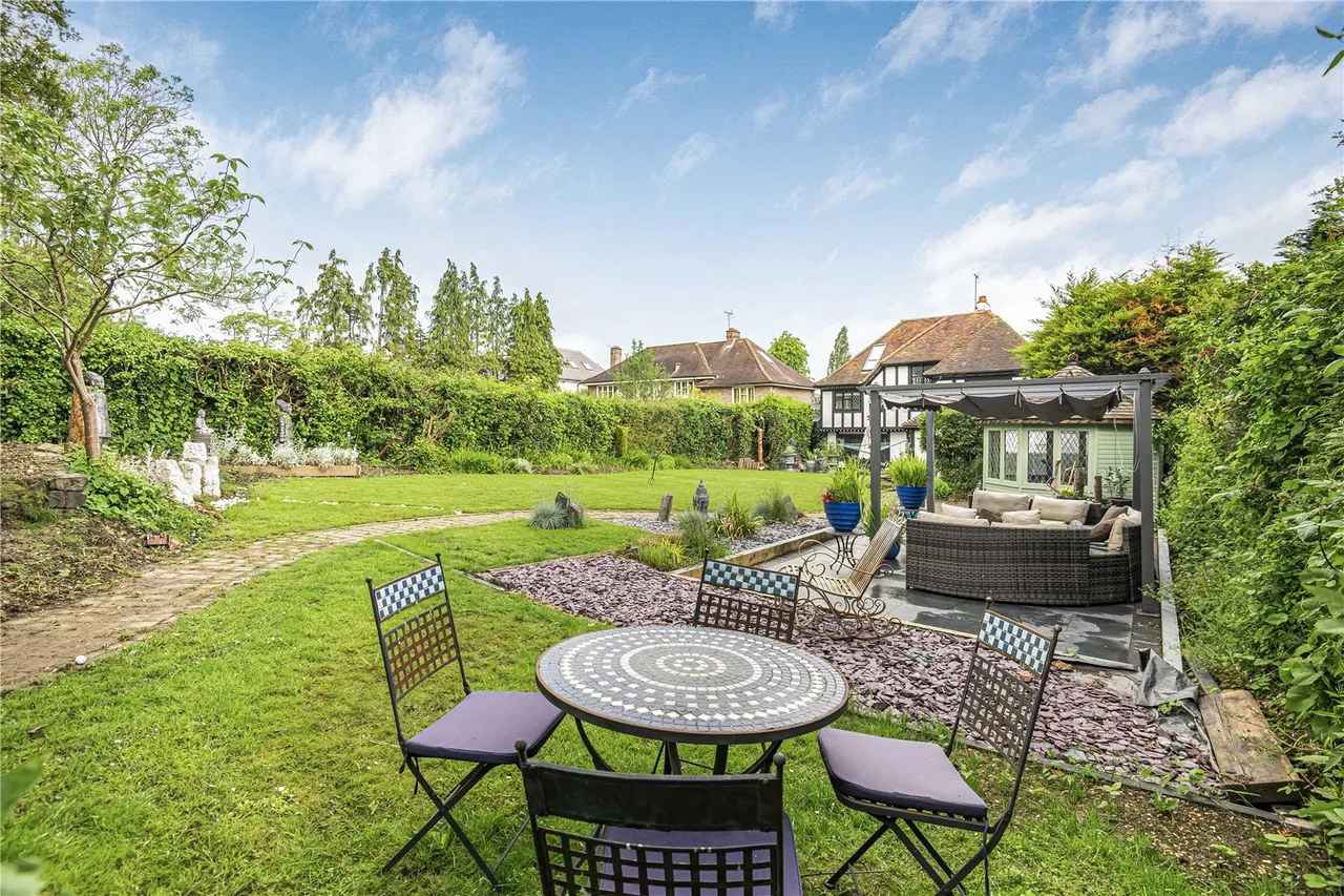 Lancaster Avenue, Hadley Wood, EN4 0ET, photo 22