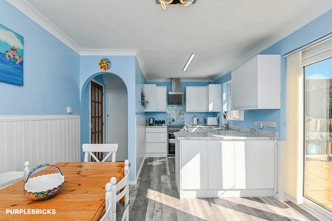 Audries Estate, Walton On The Naze, CO14, photo 7