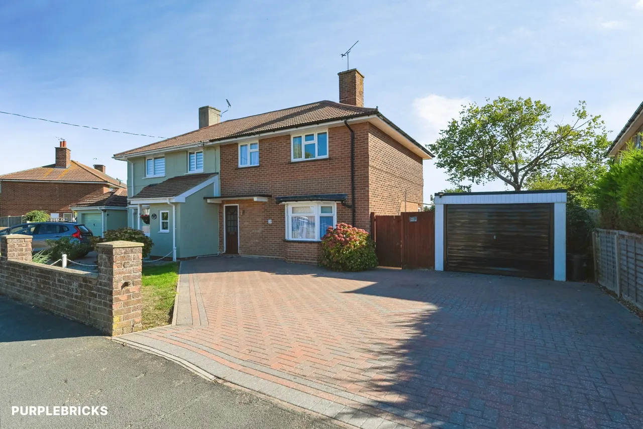 3 bed house for sale, Audries Estate, Walton On The Naze, CO14