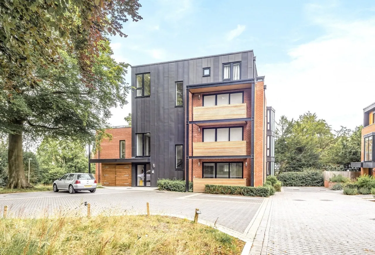 2 bed flat for sale, Winchester, SO22