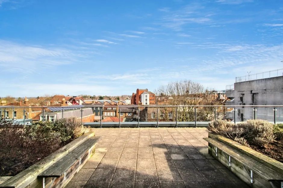 Harefield Road, UB8, photo 12
