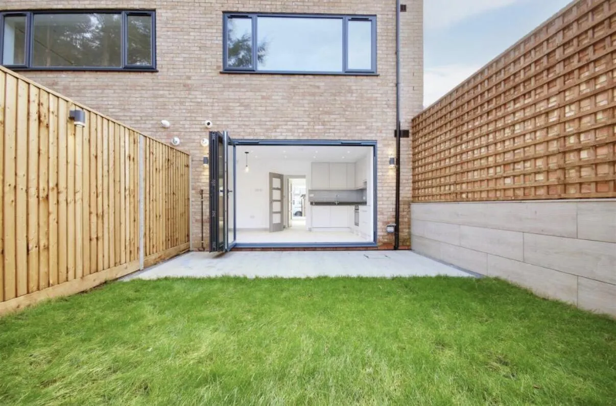 Chase Road, London, N14, photo 16