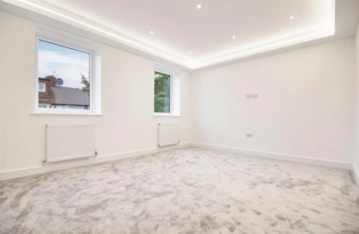 Chase Road, London, N14, photo 10