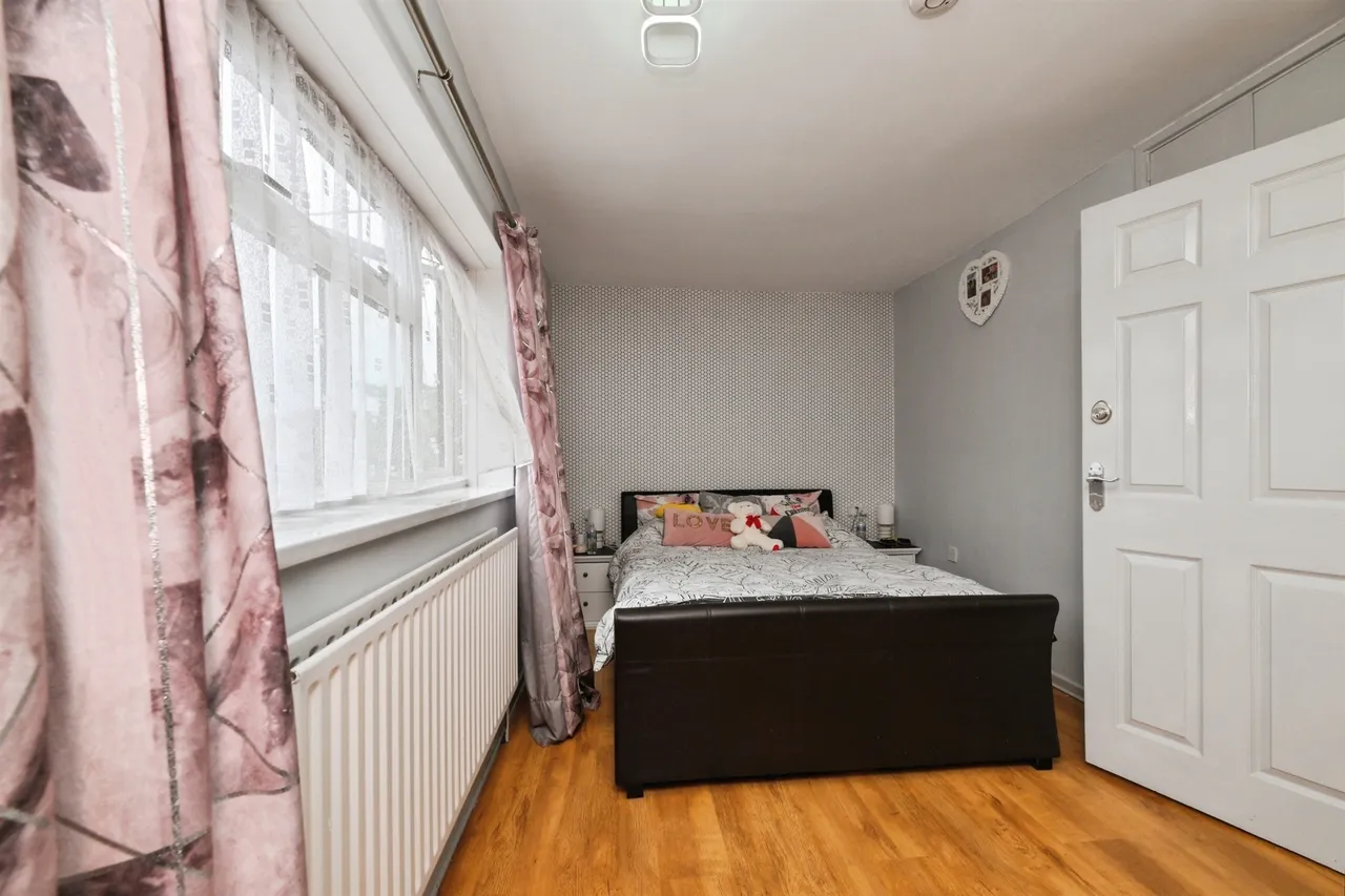 The Stow, Harlow, photo 6