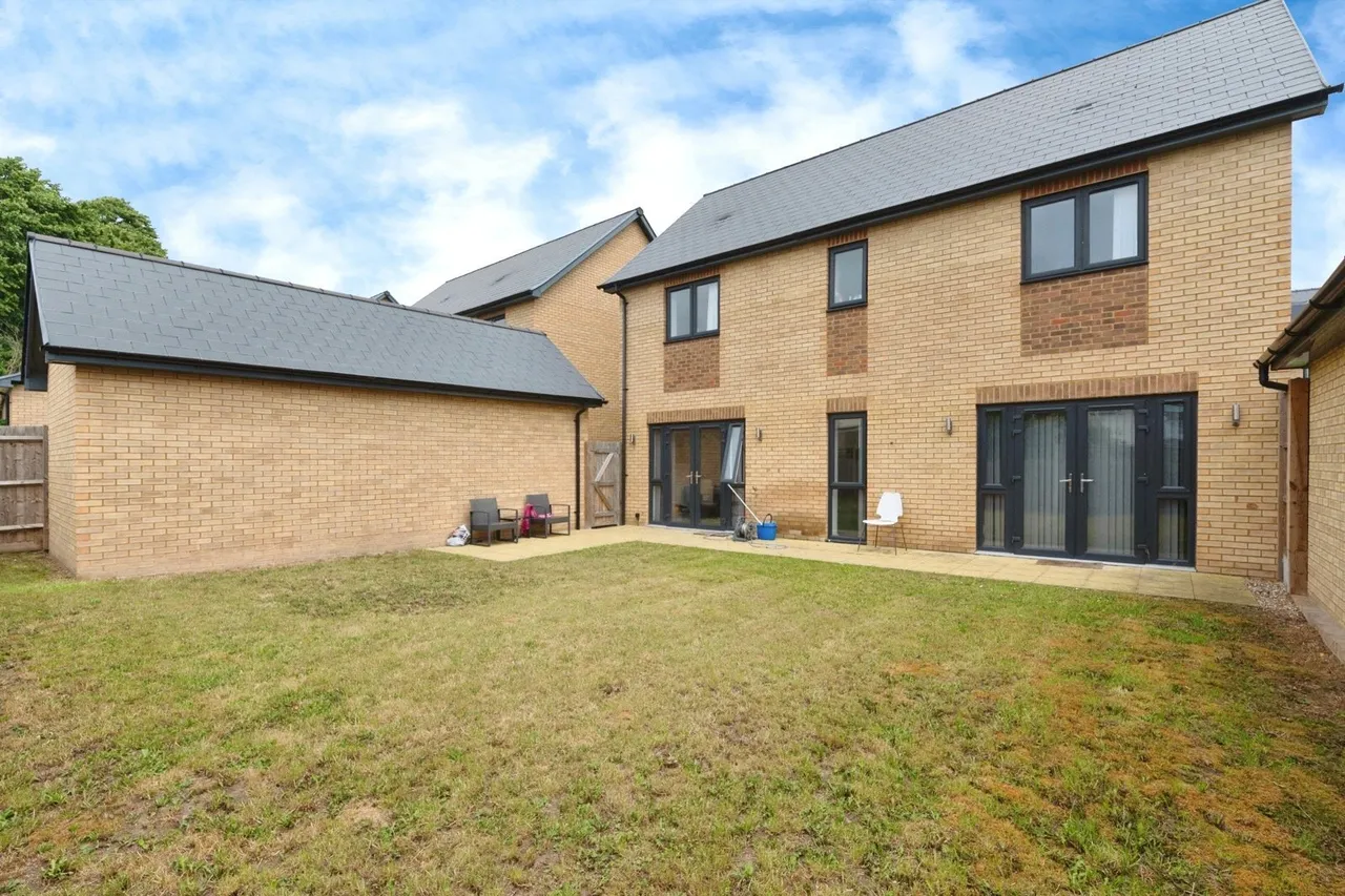 Devonshire Close, Grays, RM20, photo 17