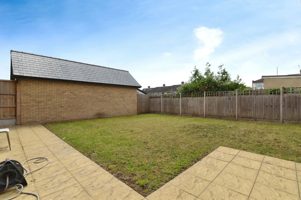 Devonshire Close, Grays, RM20, photo 16