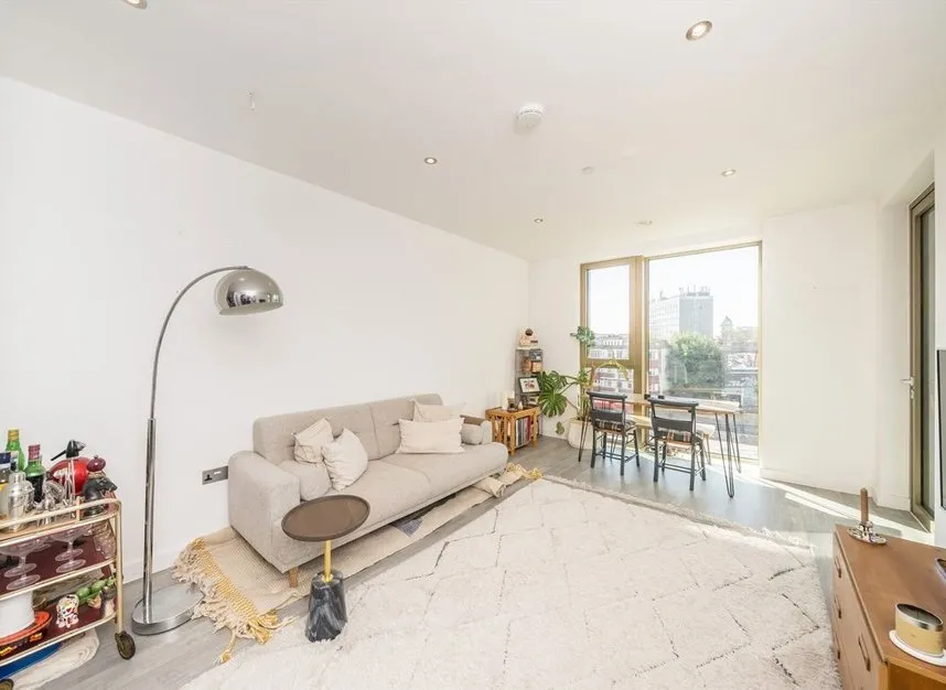 Stockwell Road, Stockwell, SW9, photo 5