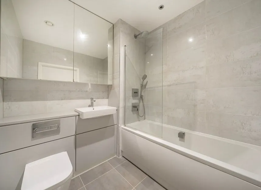 Stockwell Road, Stockwell, SW9, photo 8