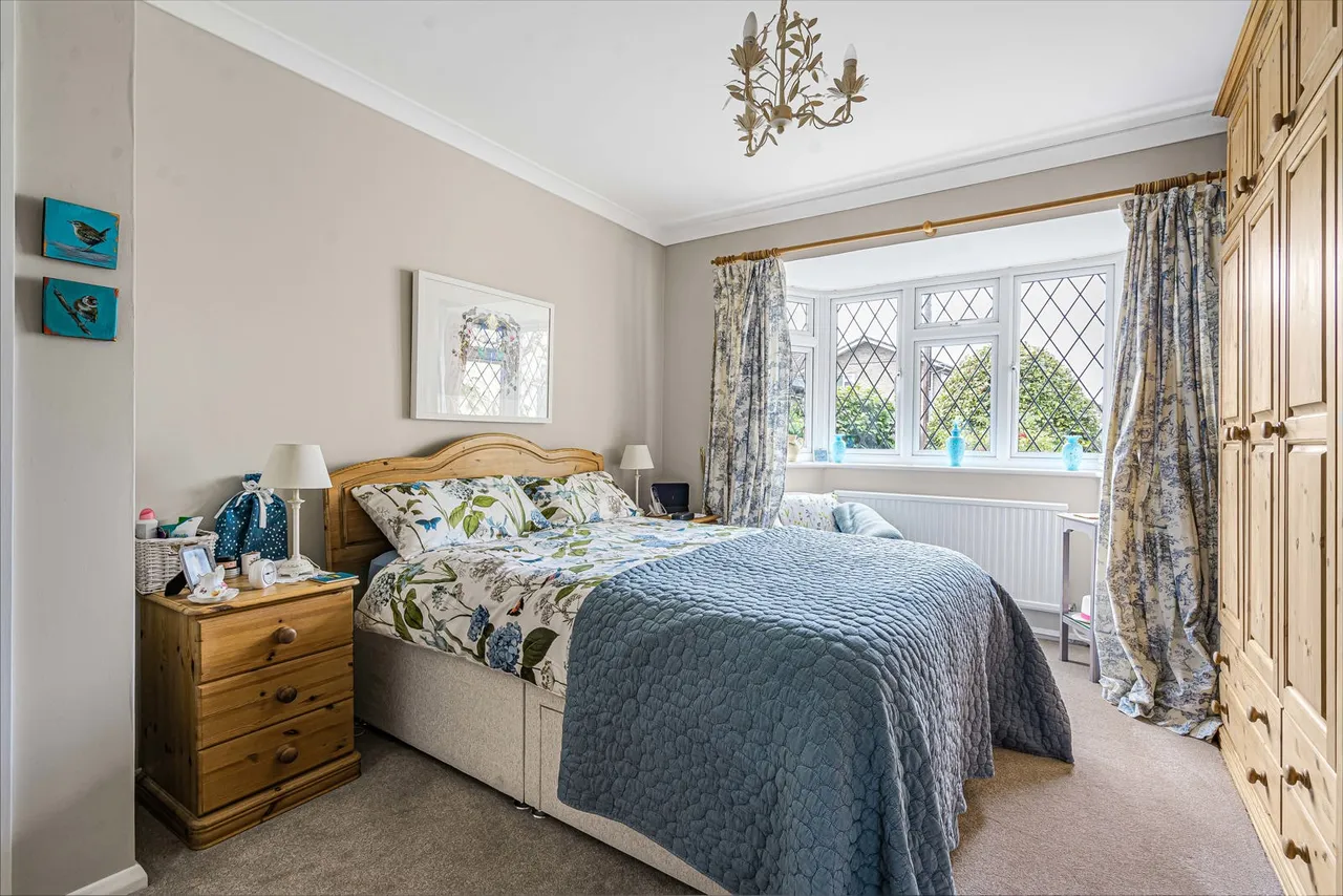 Clarendon Road, Ashford, TW15, photo 6