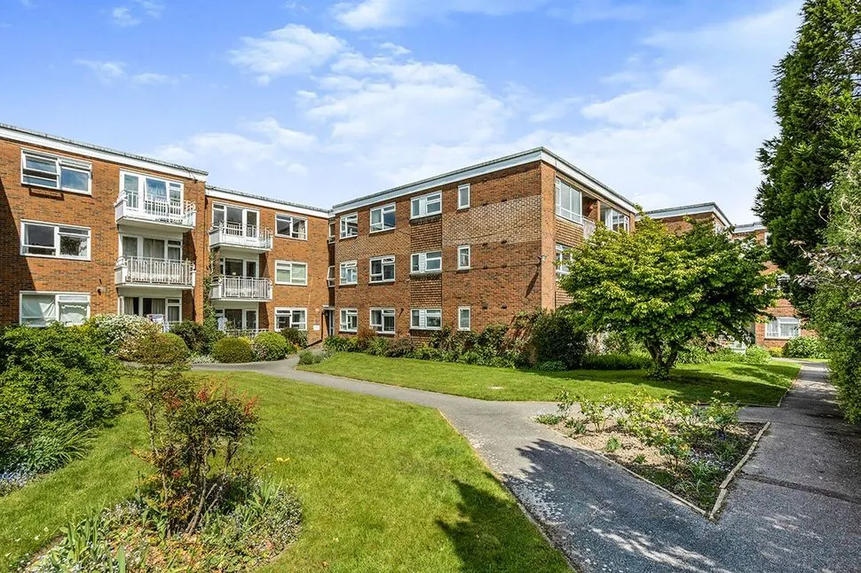 flat to rent — Hamilton Court Chilston Road Tn4, Flat