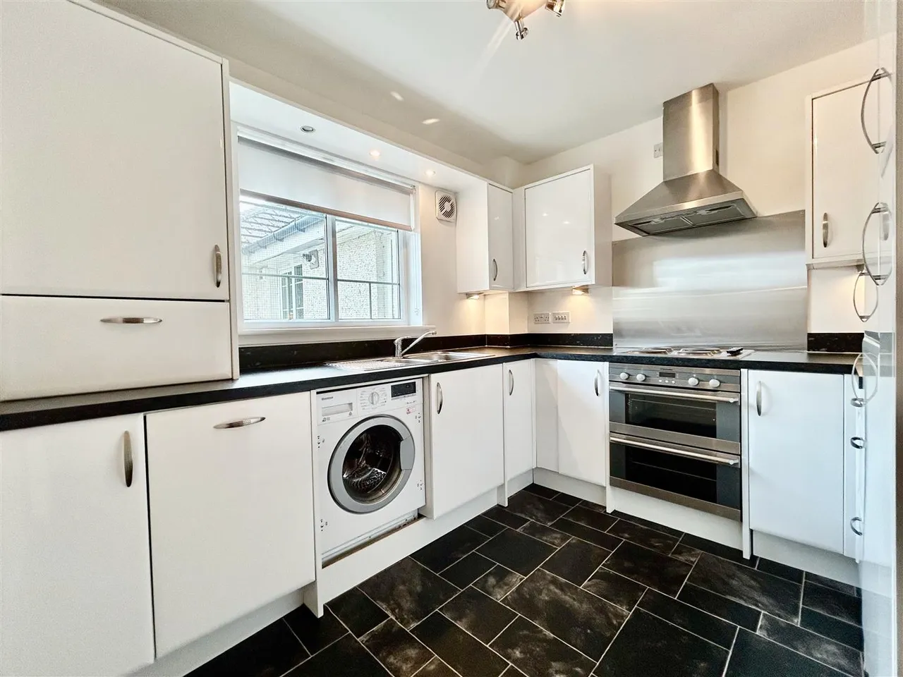 Dalzell Drive, Motherwell, Motherwell, ML1 2DA, photo 5