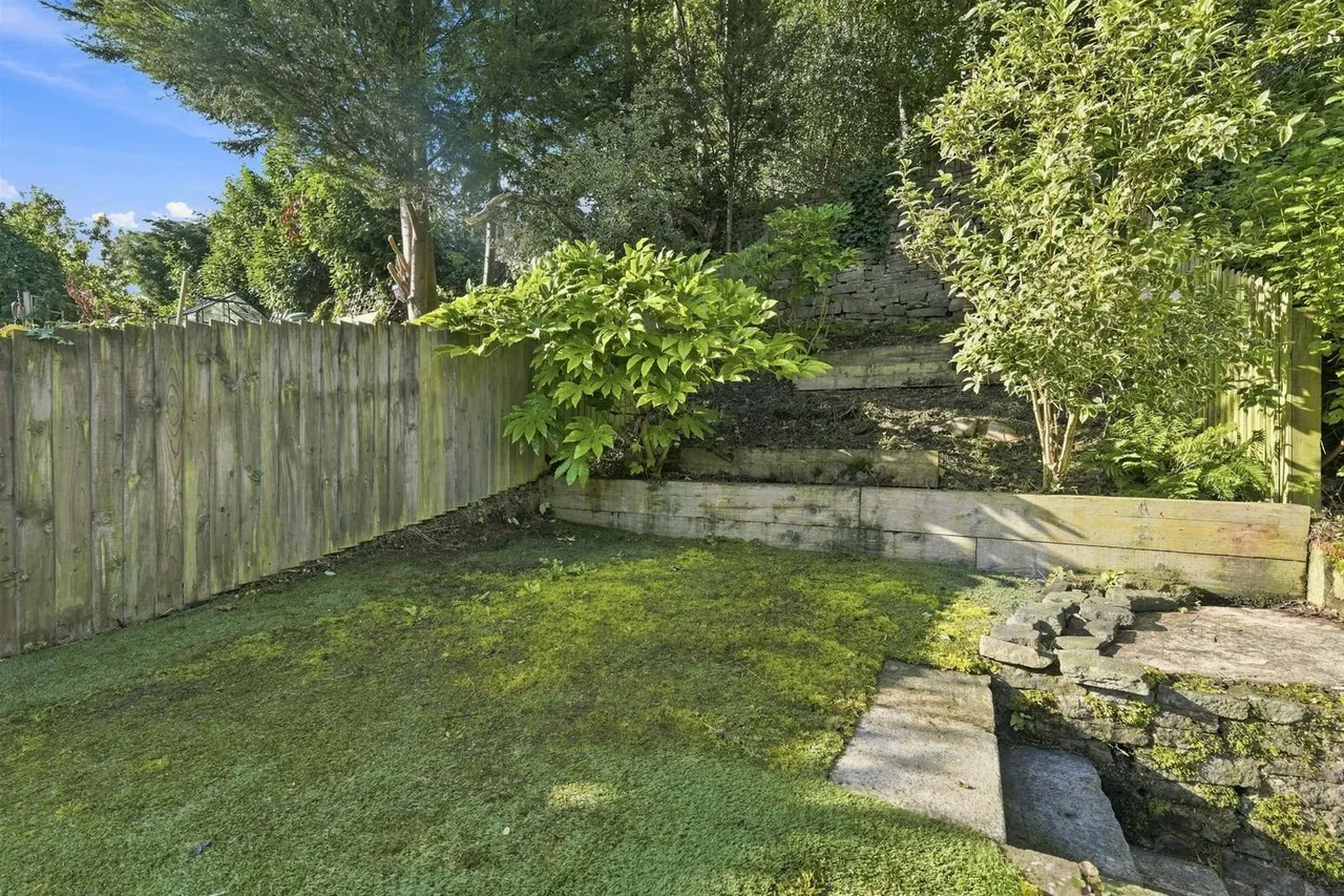 Water Street, Bollington, photo 17