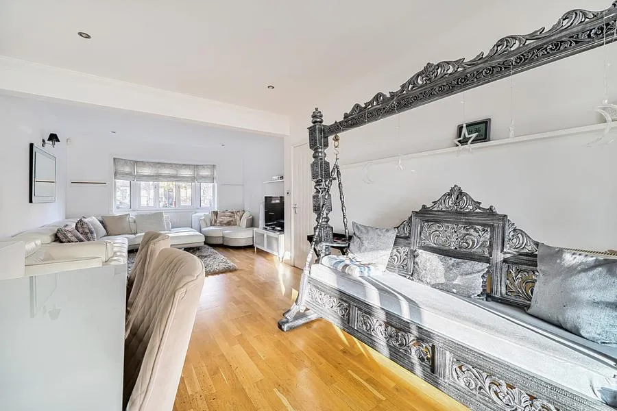 Marlborough Road, Slough, SL3, photo 4