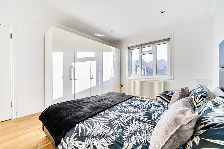 Marlborough Road, Slough, SL3, photo 11