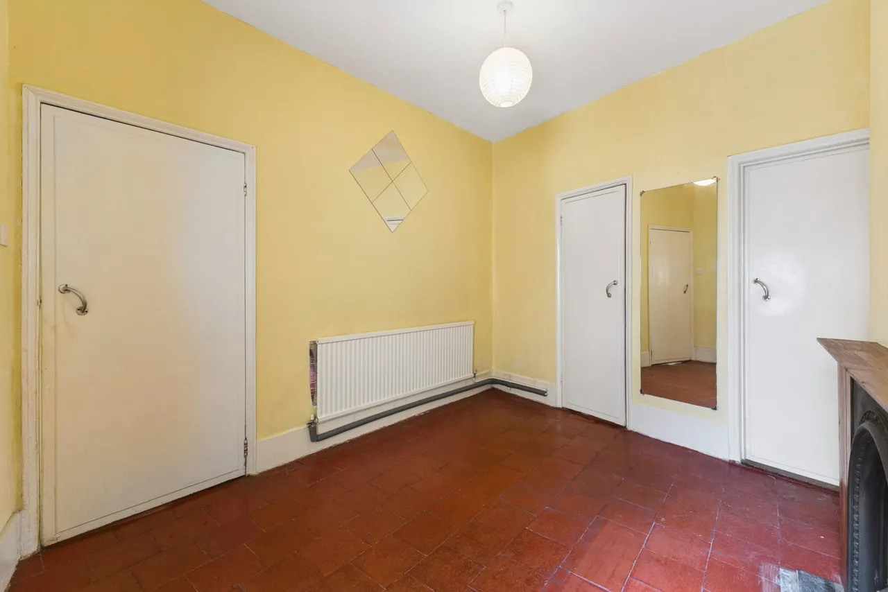 St. Luke's, Cheltenham, GL53, photo 7