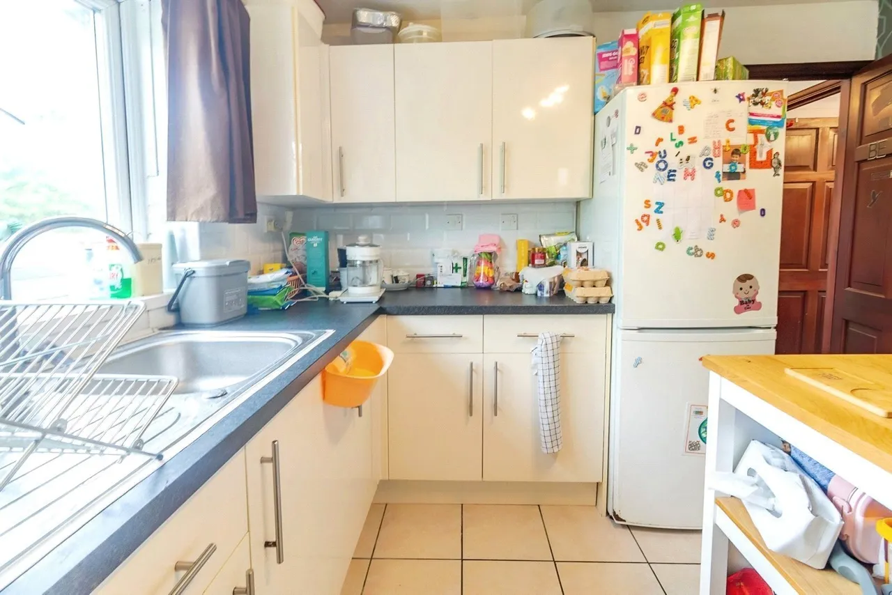Bradwell Road, New Bradwell, MK13, photo 6