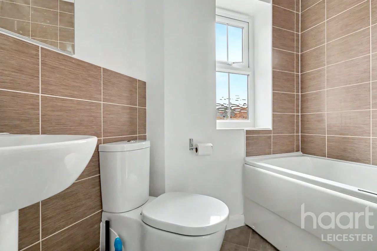 Rowan Road, Leicester, LE3, photo 7