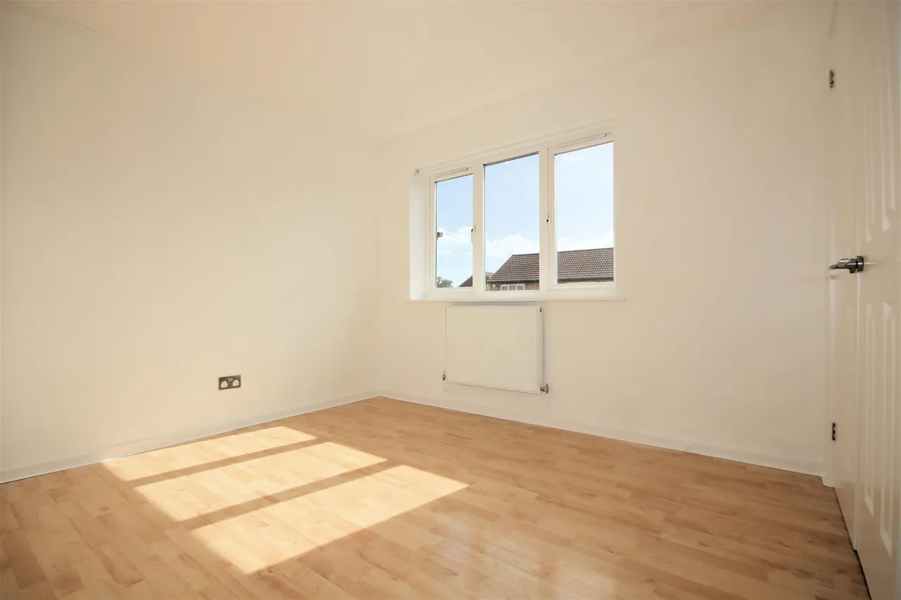 Nicholls Close, Barton-Le-Clay, MK45, photo 19